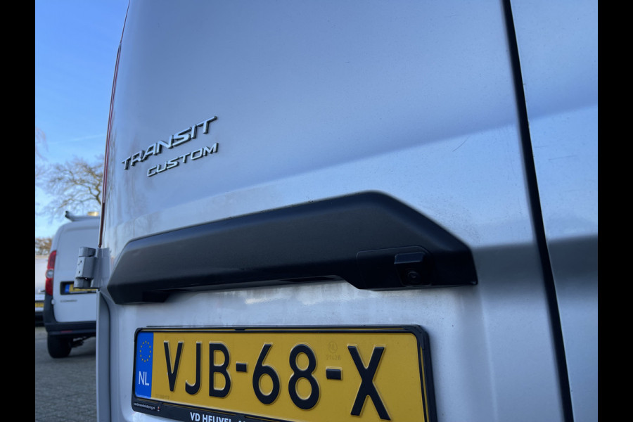 Ford Transit Custom 280 2.0 TDCI L1H1 Trend / vaste prijs rijklaar € 17.950 ex btw / lease vanaf € 329 / airco / cruise / navi / camera / pdc / ex bouw bus / imperial / trekhaak 2500 kg