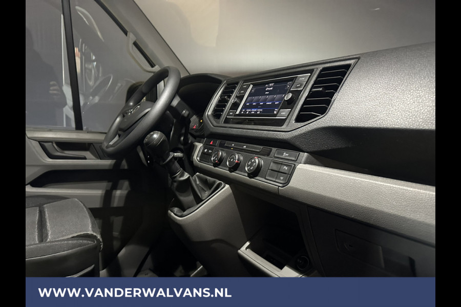 Volkswagen Crafter 2.0 TDI 141pk **BPM VRIJ voor de Ondernemer** L3H3 L2H2 Euro6 Airco | Camera | Cruisecontrol Apple Carplay, Android Auto, Chauffeursstoel, Parkeersensoren, Bijrijdersbank, 3000kg Trekvermogen