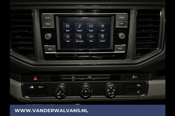 Volkswagen Crafter 2.0 TDI 141pk **BPM VRIJ voor de Ondernemer** L3H3 L2H2 Euro6 Airco | Camera | Cruisecontrol Apple Carplay, Android Auto, Chauffeursstoel, Parkeersensoren, Bijrijdersbank, 3000kg Trekvermogen