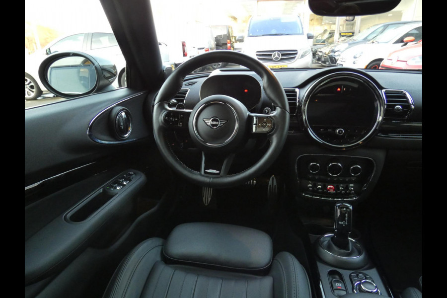 MINI Clubman 2.0 JCW ALL4 John Cooper Works | NAVIGATIE | PANORAMADAK | ACHTERUITRIJCAMERA |