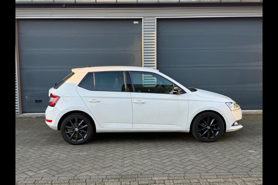 Škoda Fabia 1.0 TSI Sport business, ecc, navigatie,1 e eigenaar , stoelverwarming, nederlandse auto met nap