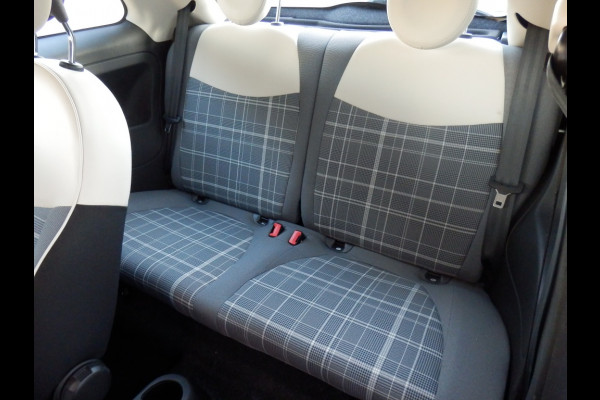 Fiat 500 1.2 Lounge | Apple Carpl. /Andr. Auto | Navigatie | Pdc |