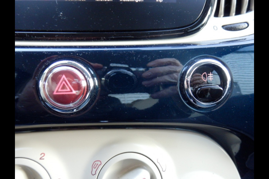 Fiat 500 1.2 Lounge | Apple Carpl. /Andr. Auto | Navigatie | Pdc |