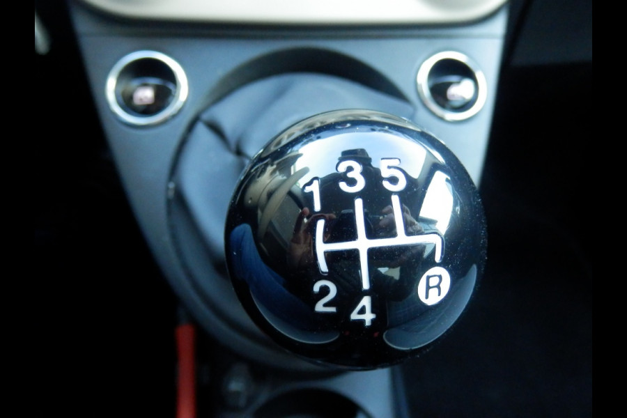 Fiat 500 1.2 Lounge | Apple Carpl. /Andr. Auto | Navigatie | Pdc |