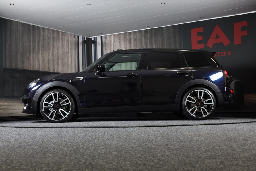 MINI Clubman 1.5 Cooper John Cooper Works / AUT / Navi / Digital Cockpit / CC / JCW Int / Open Pano / Led / Pdc / 19 Inch