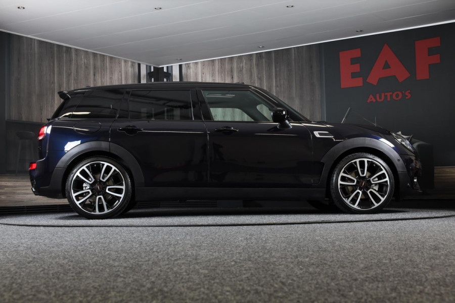 MINI Clubman 1.5 Cooper John Cooper Works / AUT / Navi / Digital Cockpit / CC / JCW Int / Open Pano / Led / Pdc / 19 Inch