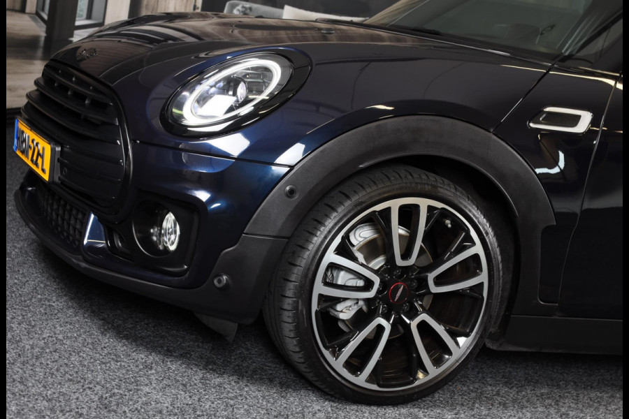 MINI Clubman 1.5 Cooper John Cooper Works / AUT / Navi / Digital Cockpit / CC / JCW Int / Open Pano / Led / Pdc / 19 Inch