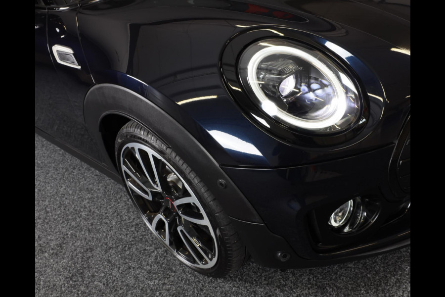 MINI Clubman 1.5 Cooper John Cooper Works / AUT / Navi / Digital Cockpit / CC / JCW Int / Open Pano / Led / Pdc / 19 Inch