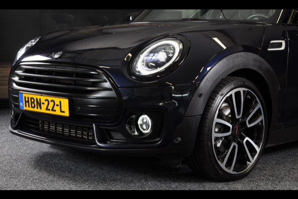 MINI Clubman 1.5 Cooper John Cooper Works / AUT / Navi / Digital Cockpit / CC / JCW Int / Open Pano / Led / Pdc / 19 Inch