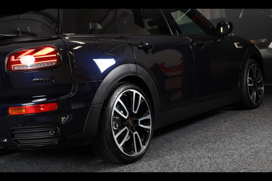 MINI Clubman 1.5 Cooper John Cooper Works / AUT / Navi / Digital Cockpit / CC / JCW Int / Open Pano / Led / Pdc / 19 Inch