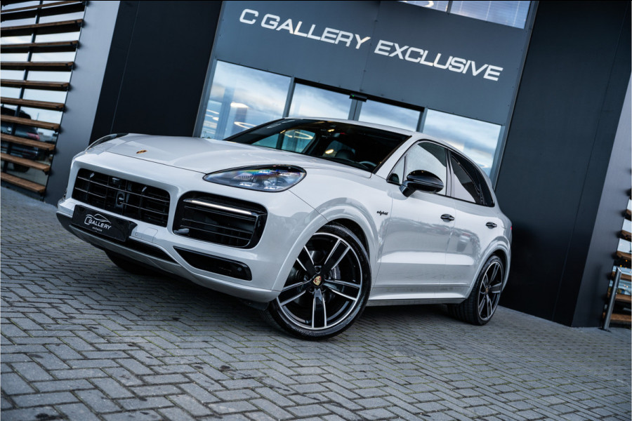 Porsche Cayenne 3.0 E-Hybrid | Panorama | Luchtvering | Sport Chrono | ACC