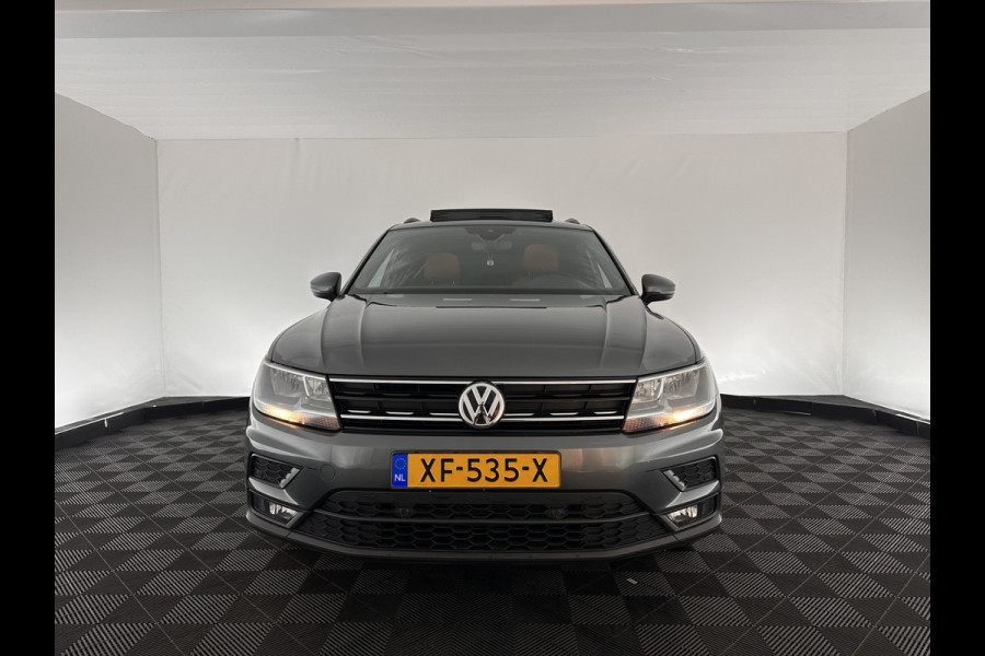 Volkswagen Tiguan 2.0 TDI Comfortline Aut. *PANO | LED-LIGHTS | ADAPTIVE-CRUISE | COMFORT-SEATS | PARKPILOT | ECC | AMBIENT-LIGHT | HEATED-SEATS | PDC | 17''ALU*