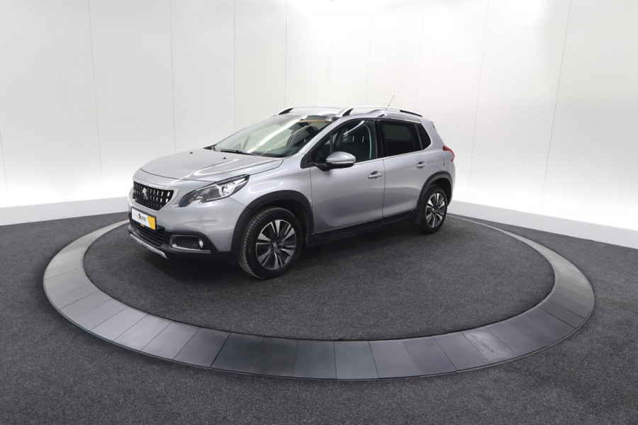 Peugeot 2008 PureTech 130 GT-Line | Trekhaak | Camera | Navigatie | Apple Carplay | Parkeersensoren