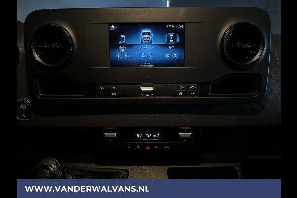 Mercedes-Benz Sprinter 317 CDI 170pk **BPM VRIJ voor de Ondernemer** Bakwagen Laadklep 1040kg laadvermogen Euro6 Airco | Camera | Apple Carplay Android Auto, Bijrijdersbank