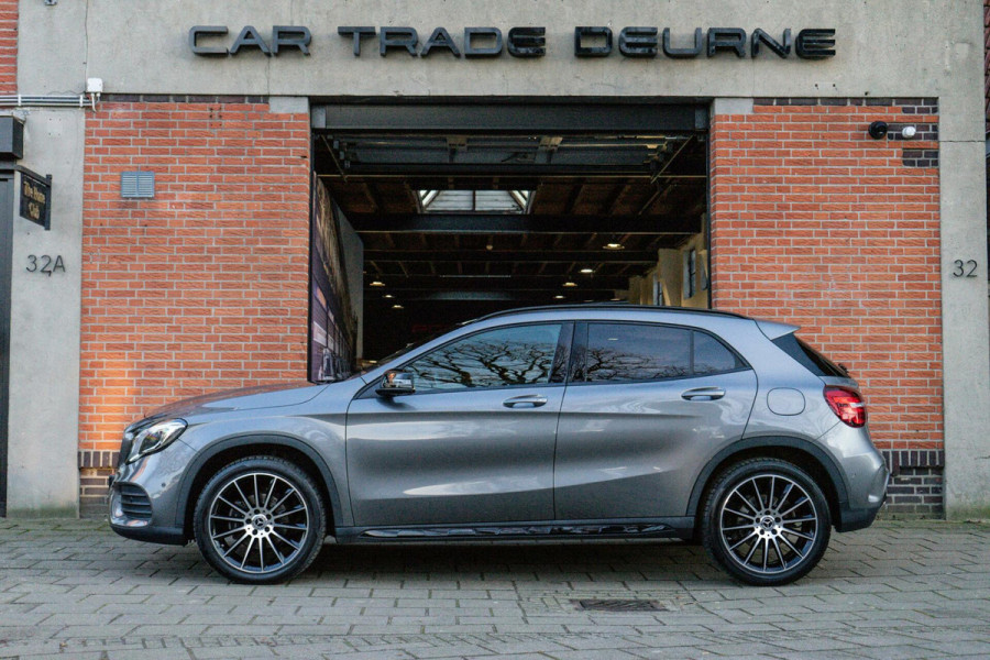 Mercedes-Benz GLA 200 AMG Pano / Camera / Peak edition