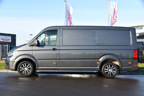 Volkswagen Crafter 35 2.0 TDI L3H2 Highline Camera, Cruise, Sensoren, Automaat, Carplay, Automaat, 177PK, LED, Stoelverwarming, Standkachel, UNIEK!