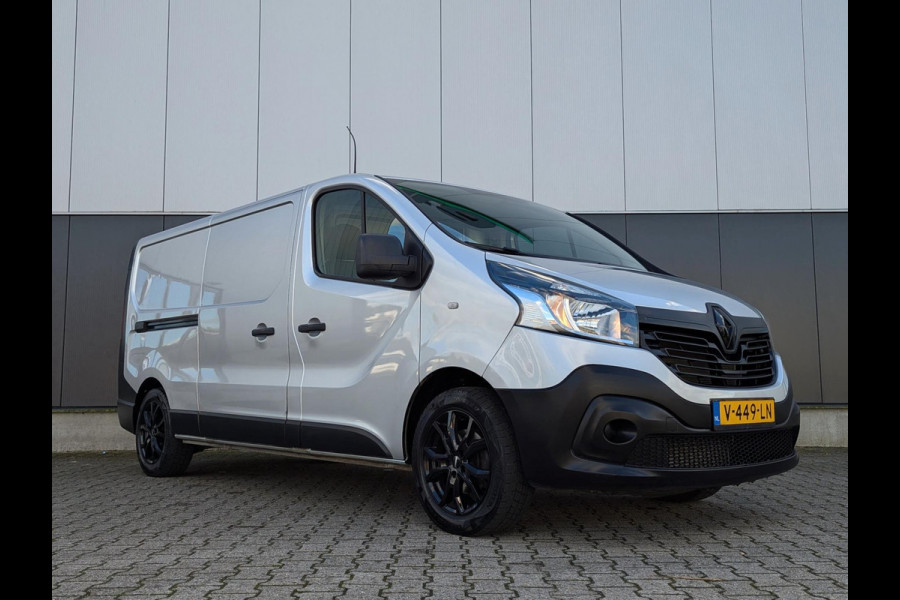 Renault Trafic DCi 120PK L2H1 CRUISE AIRCO 3 ZITTER 2000KG TREKHAAK