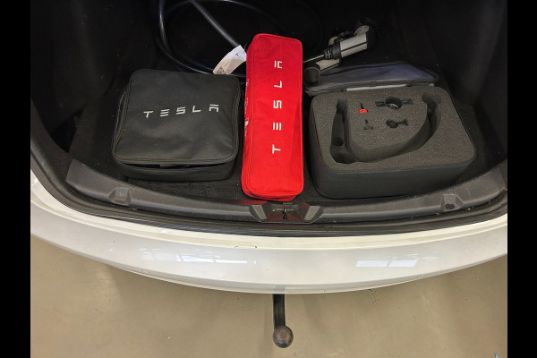 Tesla Model 3 Long Range AWD 75 kWh 91% SOH Trekhaak (1.000kg)