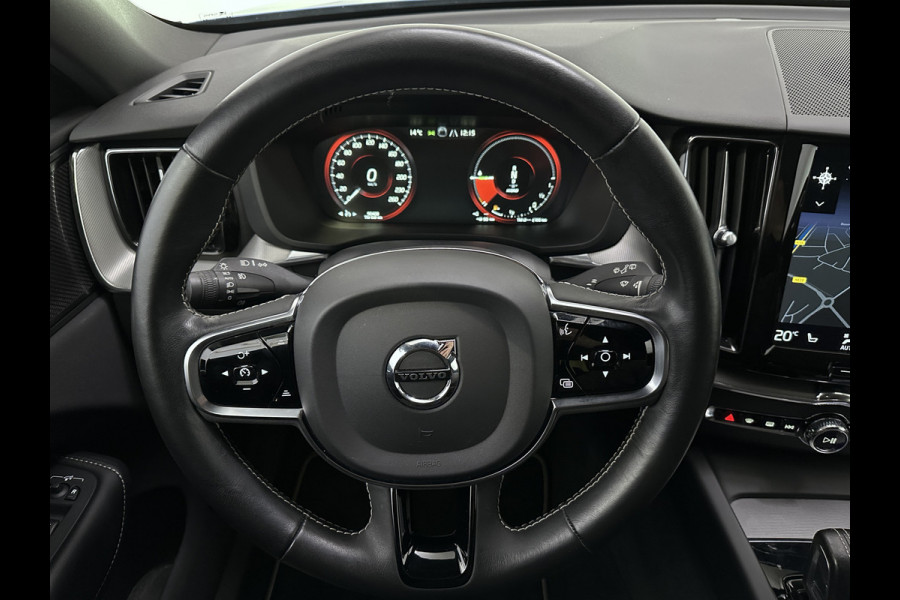 Volvo XC60 Recharge T6 AWD R-Design Plug In Hybrid PHEV | Panodak | Lederen Sportstoelen | Memory | Apple Carplay | DAB