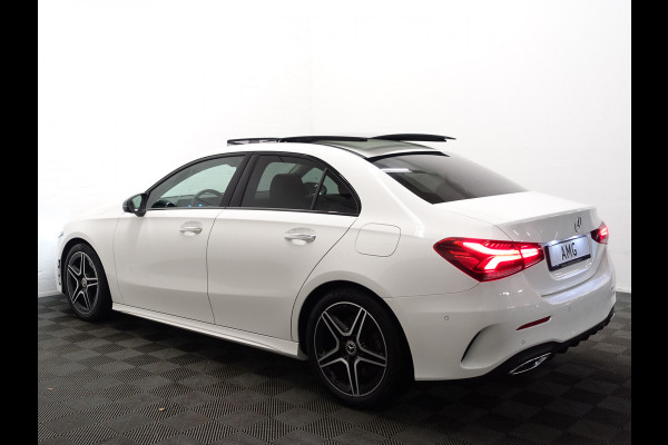 Mercedes-Benz A-Klasse Limousine 250 4MATIC AMG Premium Plus 4 Matic- Panodak I MBUX I Xenon Led I  Lane assist