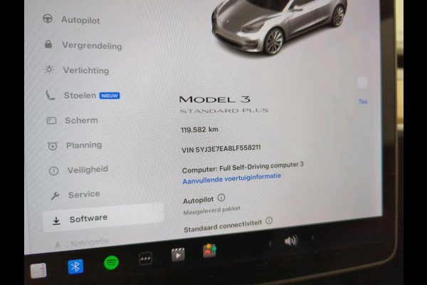 Tesla Model 3 Standard RWD Plus 60 kWh Autopilot+ Full Self Driving 3 Panoramadak Leder PDC VA Camera