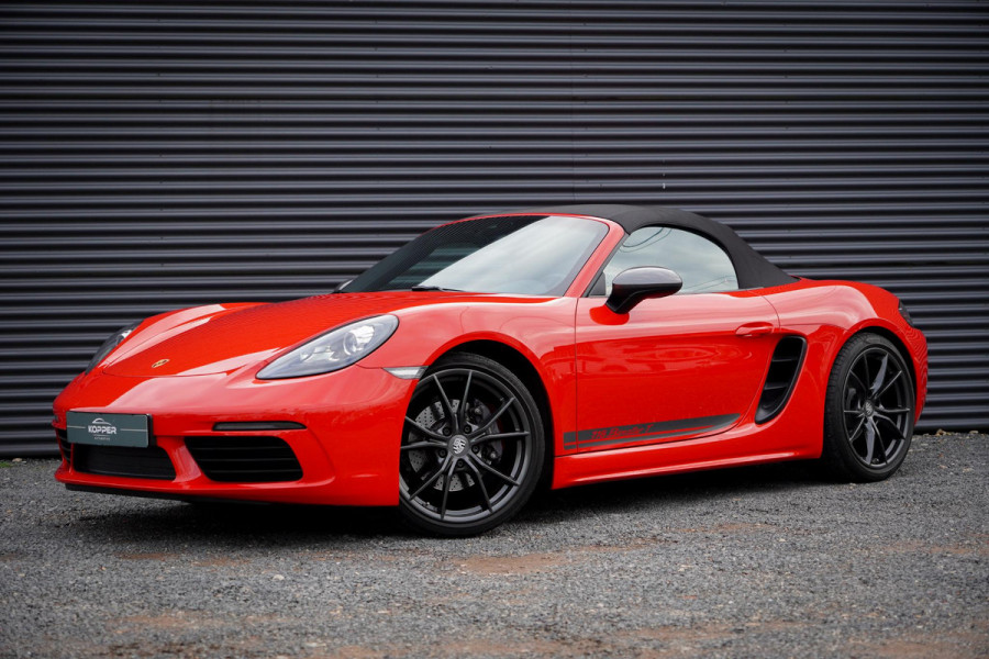 Porsche 718 Boxster 2.0 T / 20'' / Sportchrono / PDC / Navi / Stoelverwarming