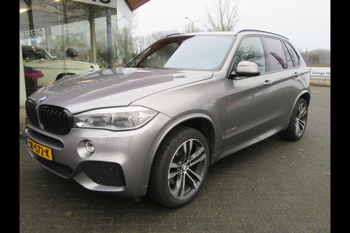 BMW X5 xDrive40d (occasion) Export price €14000 netto ex. VAT