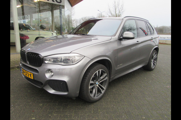 BMW X5 xDrive40d (occasion) Export price €14000 netto ex. VAT