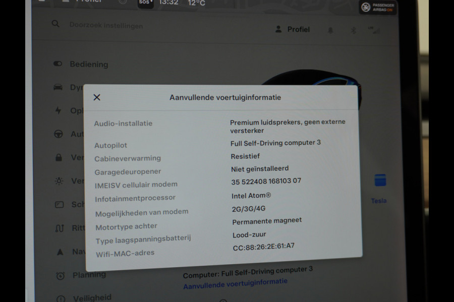 Tesla Model 3 SR+60kWh 326PK AutoPilot FSD-v.b Premium-Luidsprekers Leer PanoDak Adaptive cruise 18" Camera's Elektr.-Stuur+Stoelen+Spiegels+G Ecc Navigatiesysteem full map LED-a+v Comfortstoel(en) ACC Dual-ECC DAB Voorverwarmen interieur via App Keyless via Telefoonsleutel One-Pedal-Drive Orig. nlse auto  1e eigenaar