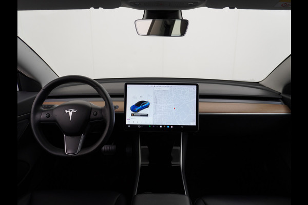 Tesla Model 3 SR+60kWh 326PK AutoPilot FSD-v.b Premium-Luidsprekers Leer PanoDak Adaptive cruise 18" Camera's Elektr.-Stuur+Stoelen+Spiegels+G Ecc Navigatiesysteem full map LED-a+v Comfortstoel(en) ACC Dual-ECC DAB Voorverwarmen interieur via App Keyless via Telefoonsleutel One-Pedal-Drive Orig. nlse auto  1e eigenaar