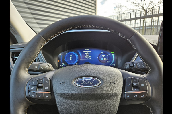 Ford Kuga 2.5 Vignale Plug In Hybrid 1500kg Trekgewicht PHEV | Adaptive Cruise | Lederen Sportstoelen Memory | Head Up | 360 Camera | Keyless | Apple Carplay | Stuurverwarming |