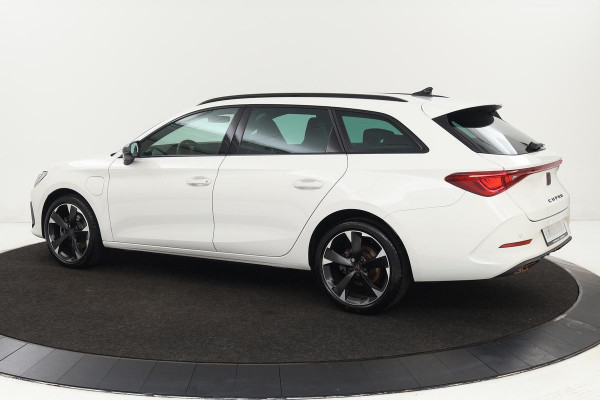 CUPRA Leon 1.4 e-Hybrid | Sfeerverlichting | Full LED | Stuurverwarming | Navigatie | Keyless | PDC | Sportstoelen | PHEV