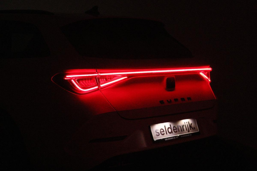 CUPRA Leon 1.4 e-Hybrid | Sfeerverlichting | Full LED | Stuurverwarming | Navigatie | Keyless | PDC | Sportstoelen | PHEV