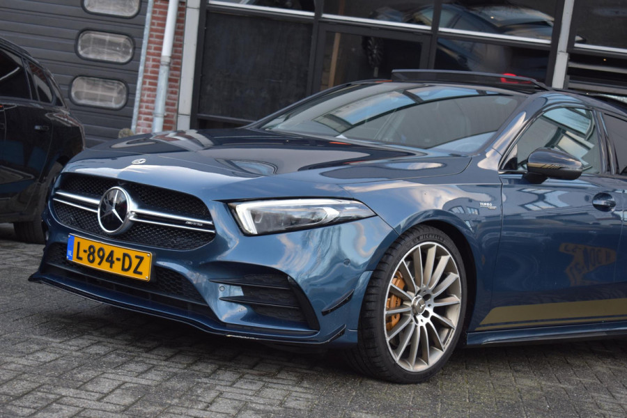 Mercedes-Benz A-Klasse AMG 35 4MATIC Edition 1 Pano Kuip Sterren Lane ACC