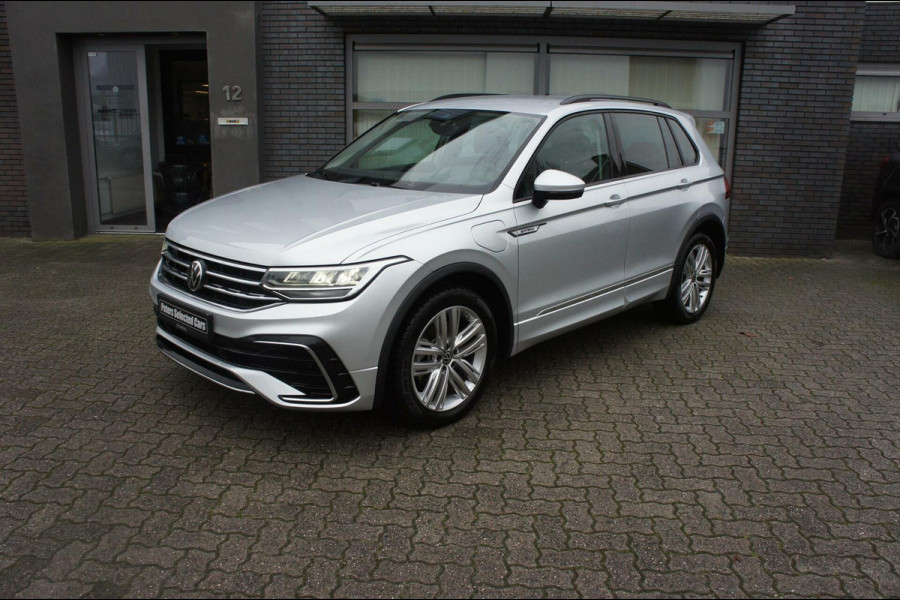 Volkswagen Tiguan 1.4 TSI eHybrid R-Line Acc|CarPlay|Trekhaak|VirtualCockpit