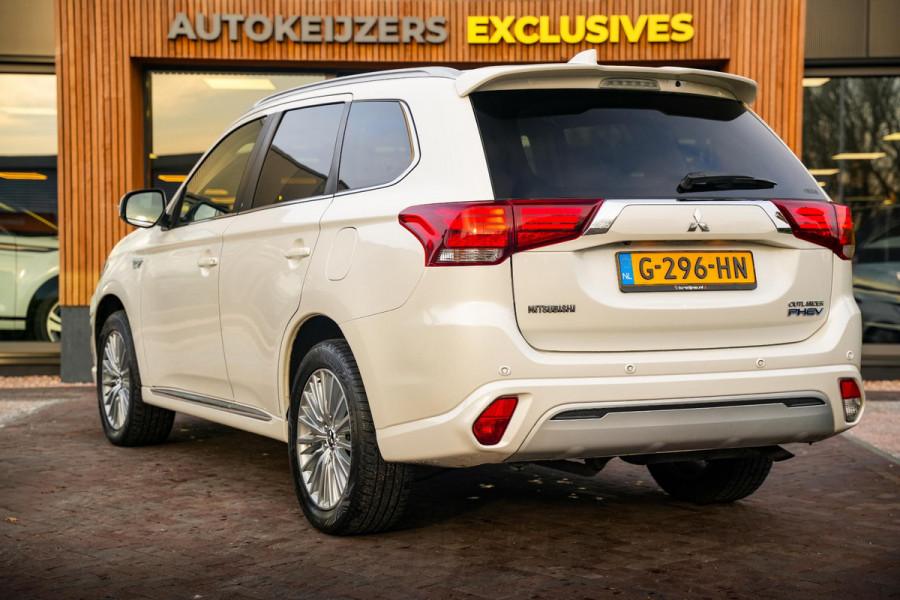 Mitsubishi Outlander 2.4 PHEV Intense Camera Leer Stoelverw.