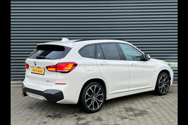 BMW X1 xDrive25e M-Sport Plug in Hybrid PHEV | Panodak | Head-up Display | Sportstoelen Half Leder | Camera |