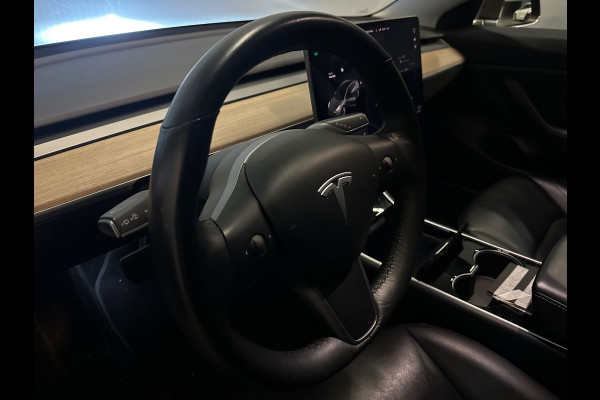 Tesla Model 3 Long Range AWD 75 kWh AUTOPILOT