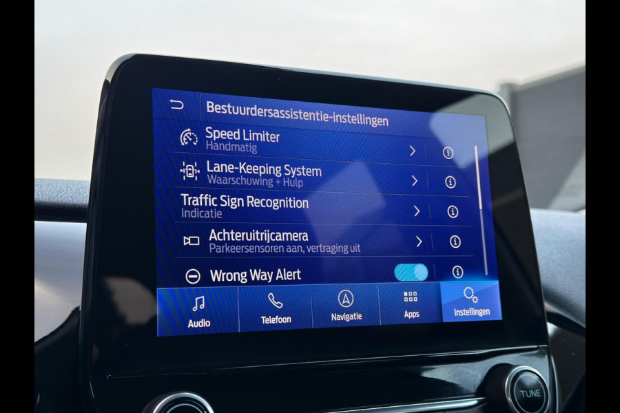 Ford Fiesta 1.0 EcoBoost Hybrid Titanium CarPlay