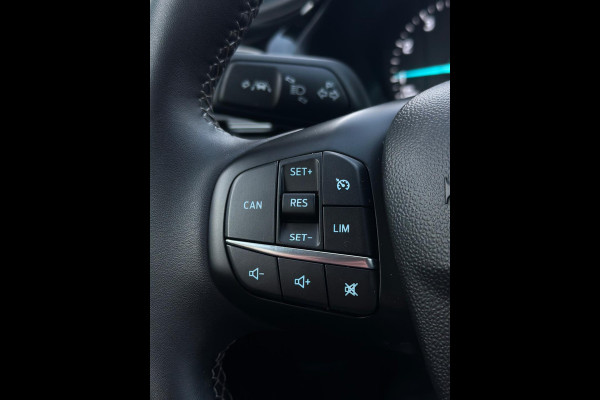 Ford Fiesta 1.0 EcoBoost Hybrid Titanium CarPlay