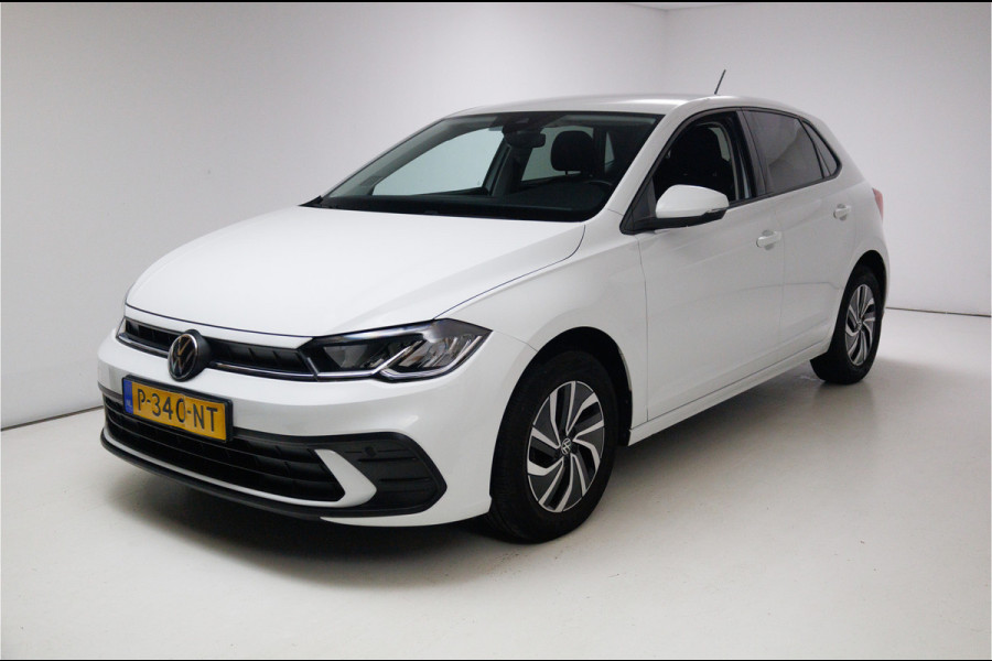 Volkswagen Polo 1.0 TSI Business 96 PK Travel assist, Navigatie, Adap. Cruise, Draadloze tel. lader, Extra getint glas, app. connect