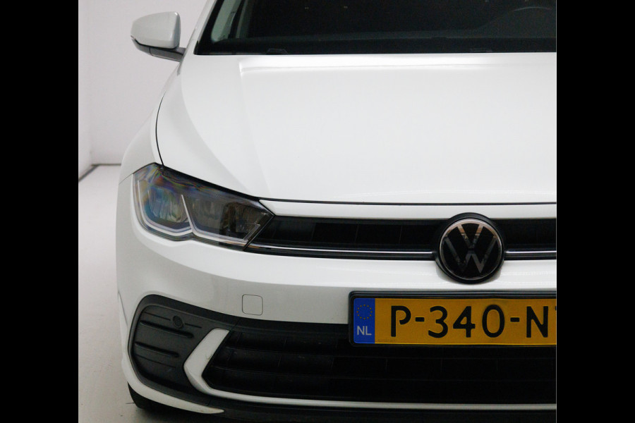 Volkswagen Polo 1.0 TSI Business 96 PK Travel assist, Navigatie, Adap. Cruise, Draadloze tel. lader, Extra getint glas, app. connect