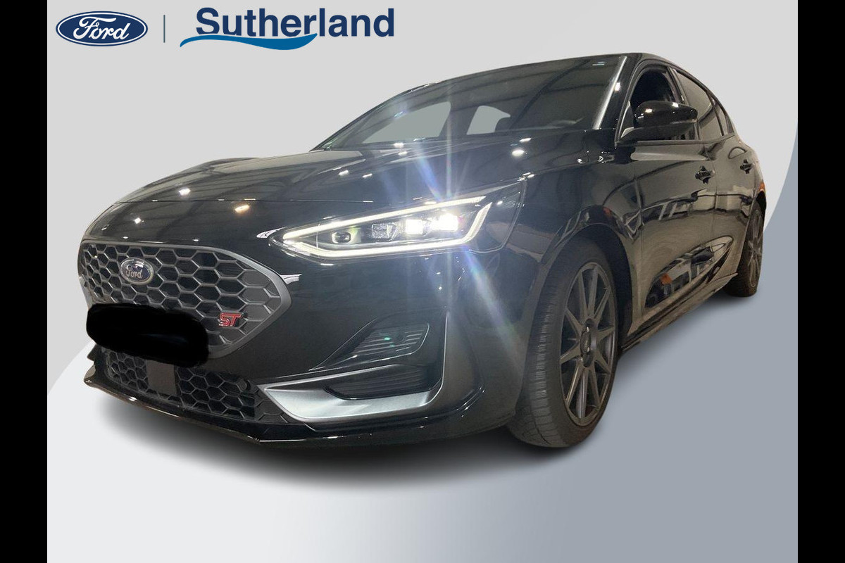 Ford Focus 2.3 EcoBoost ST-X | Performance Pack | AGR-stoelen | Adaptief demping systeem | Adaptive cruise control | Winter Pack | Zomer en Winter set