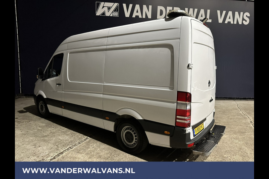 Mercedes-Benz Sprinter 316 CDI 164pk L2H2 Euro6 Airco | 2800kg trekhaak | Cruisecontrol Parkeersensoren