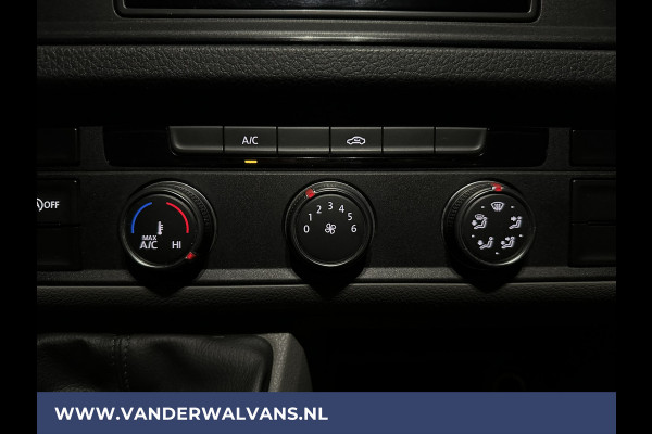 Volkswagen Crafter 2.0 TDI 141pk L3H2 L2H1 Euro6 Airco | Camera | Navigatie | 3000kg trekhaak Apple Carplay, Android Auto, Parkeersensoren, Bijrijdersbank