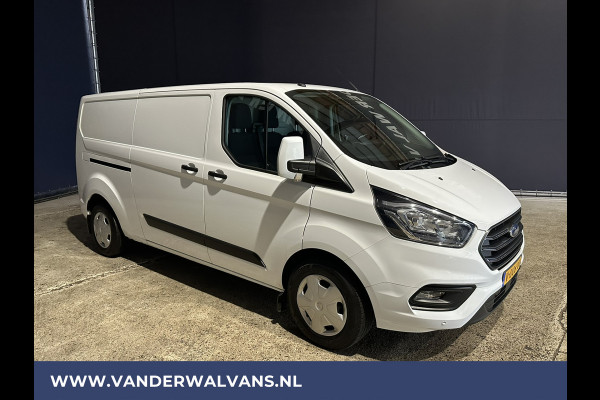 Ford Transit Custom 2.0 TDCI 131pk L2H1 Euro6 Airco | 2x zijdeur | Camera | Navigatie | Apple Carplay | Android Auto, LED, 2800kg Trekhaak, Cruisecontrol, Parkeersensoren, Bijrijdersbank