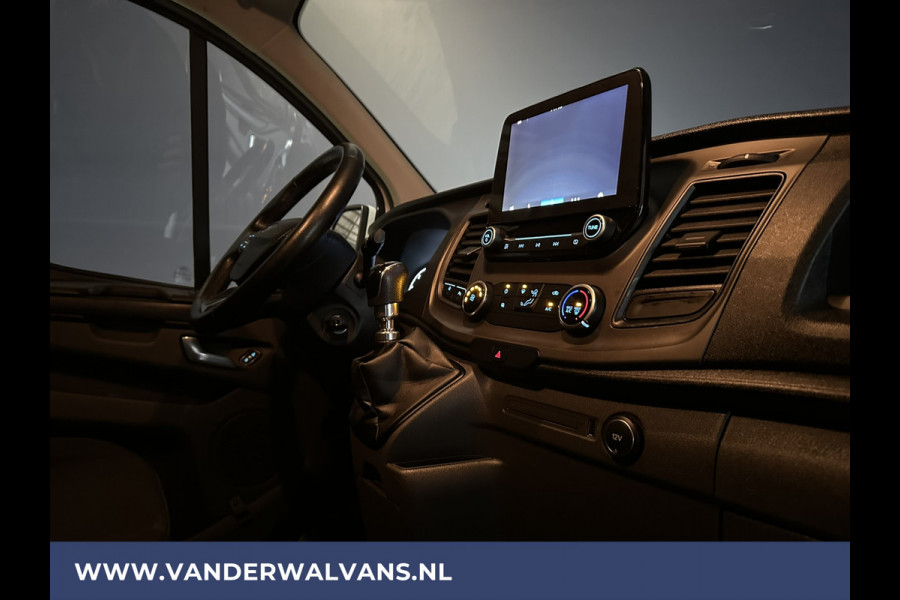 Ford Transit Custom 2.0 TDCI 131pk L2H1 Euro6 Airco | 2x zijdeur | Camera | Navigatie | Apple Carplay | Android Auto, LED, 2800kg Trekhaak, Cruisecontrol, Parkeersensoren, Bijrijdersbank