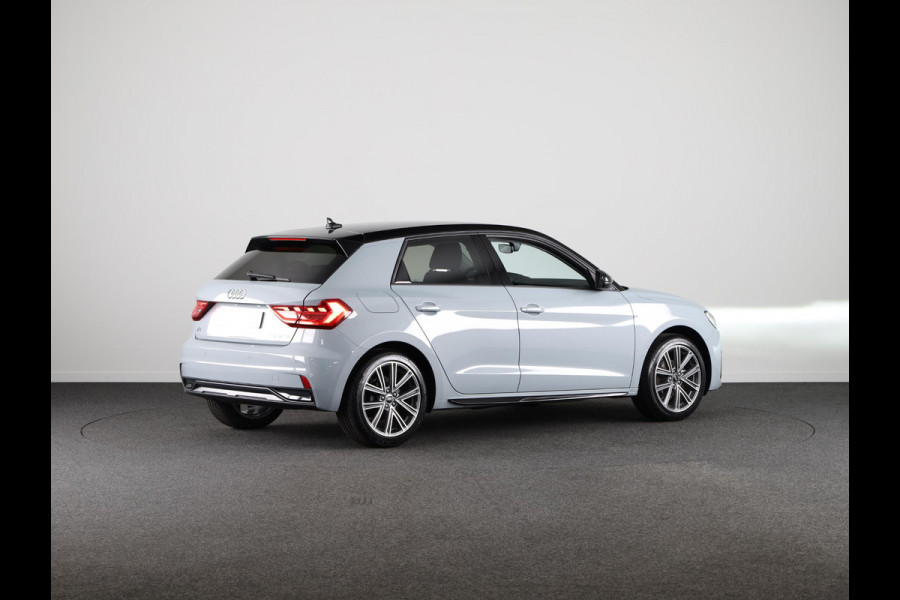 Audi A1 Advanced edition 25 TFSI 70 kW / 95 pk Sportback 7 Ledverlichting voor en achterzijde, optiekpakket zwart, privacy glas