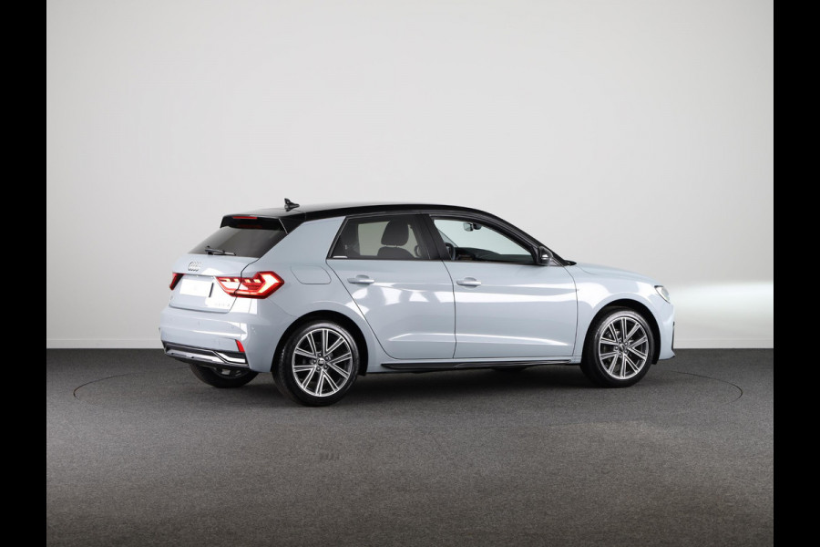 Audi A1 Advanced edition 25 TFSI 70 kW / 95 pk Sportback 7 Ledverlichting voor en achterzijde, optiekpakket zwart, privacy glas