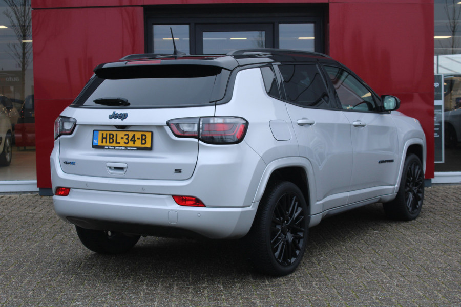 Jeep Compass 4xe 240 Plug-in Hybrid Electric S | LED | Winter Pack | Elektrisch glazen panorama-dak | Leer